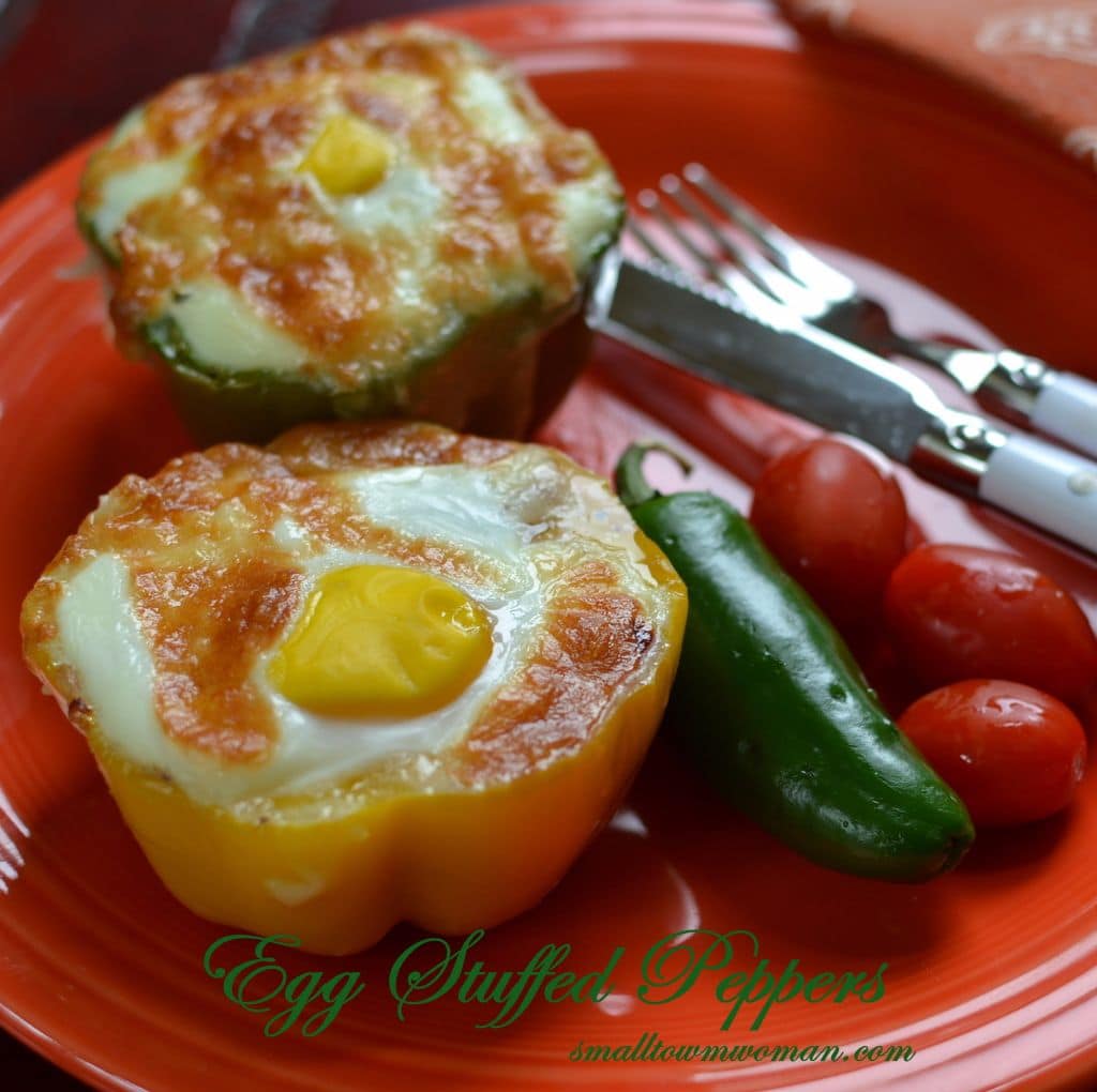 Egg Stuffed Peppers | Small Town Woman