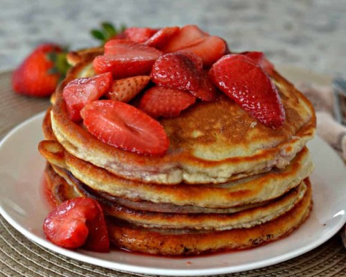 Strawberry Pancakes with Strawberry Sauce