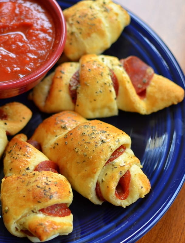 These super easy Pepperoni Crescent Rolls take just minutes to prep and cook using prepared refrigerated crescent roll dough. 