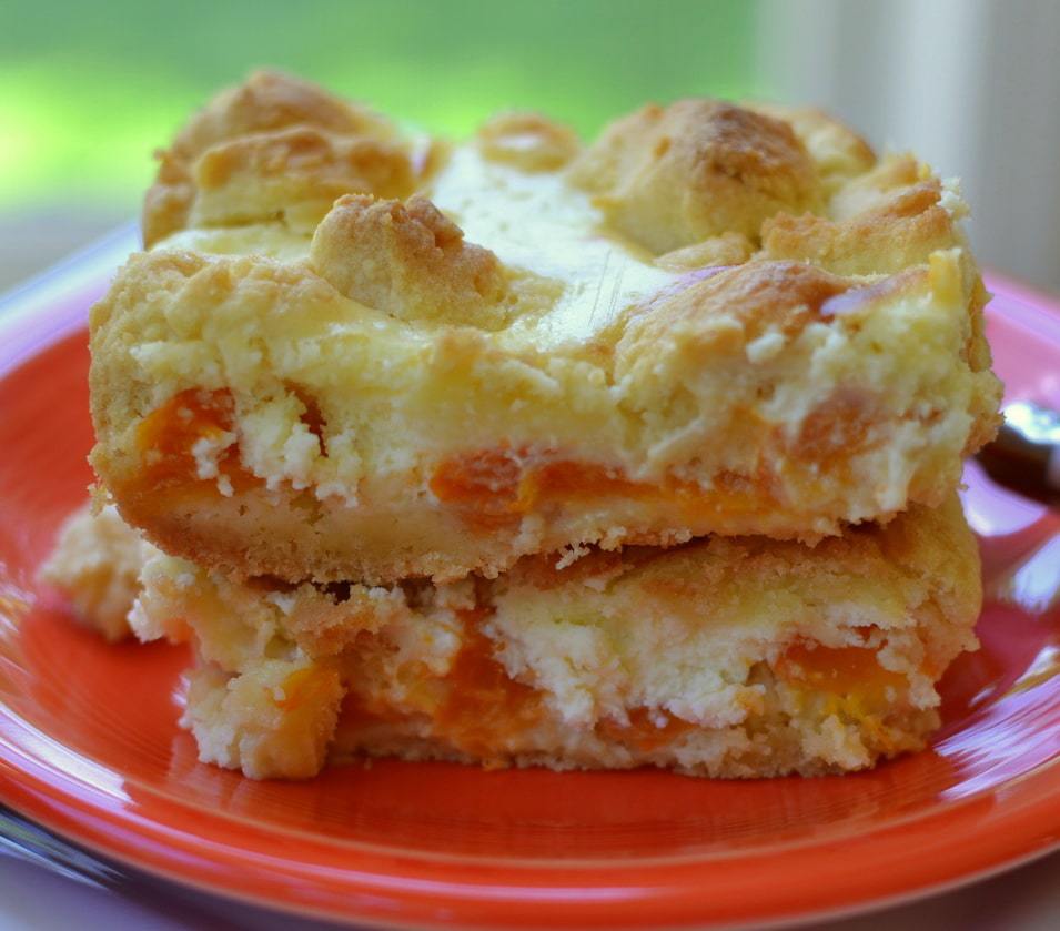 Apricot Cheesecake Crumble Bars Small Town Woman