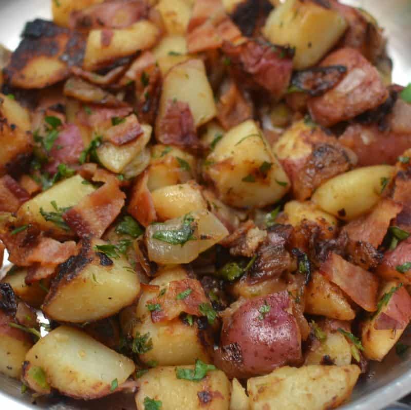 Easy Skillet German Potato Salad (vinegar based with bacon)