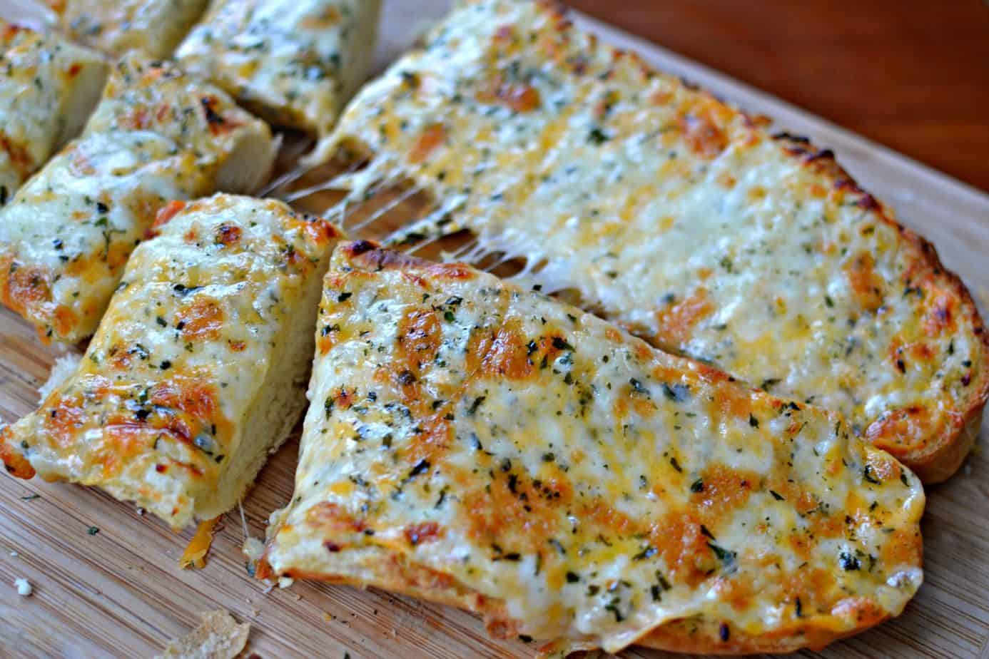 Cheese Garlic Bread Small Town Woman