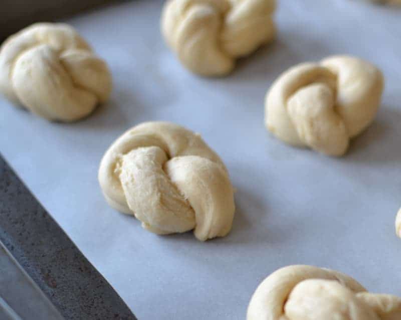 pillsbury biscuits garlic knots