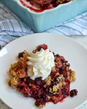 Blackberry Crisp