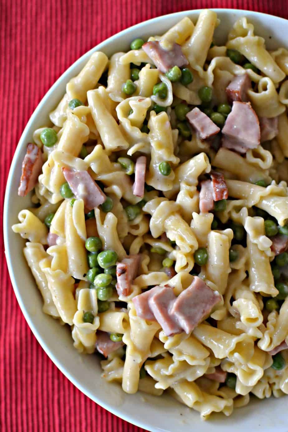 A family friendly one pot pasta combining campanelle, ham and peas in a rich lightly seasoned creamy cheese sauce.