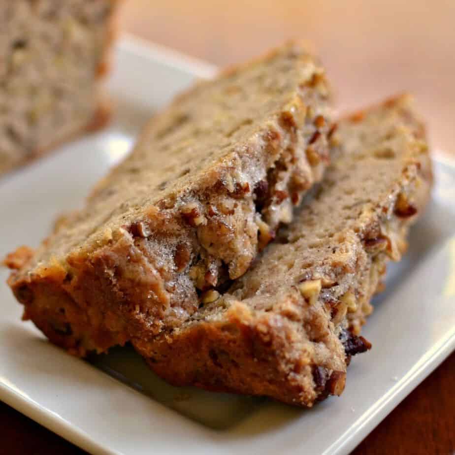 Apple Bread with Cinnamon Pecan Crunch