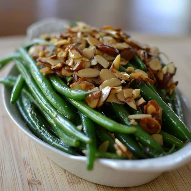 Green Beans with Toasted Almonds and Garlic Small Town Woman