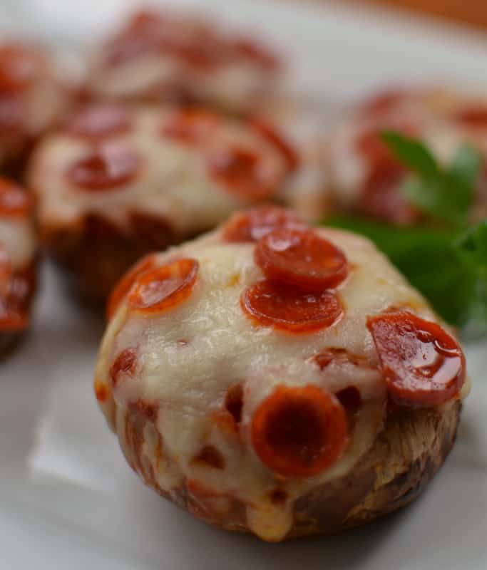 These snackable Pizza Mushrooms are the perfect easy appetizer