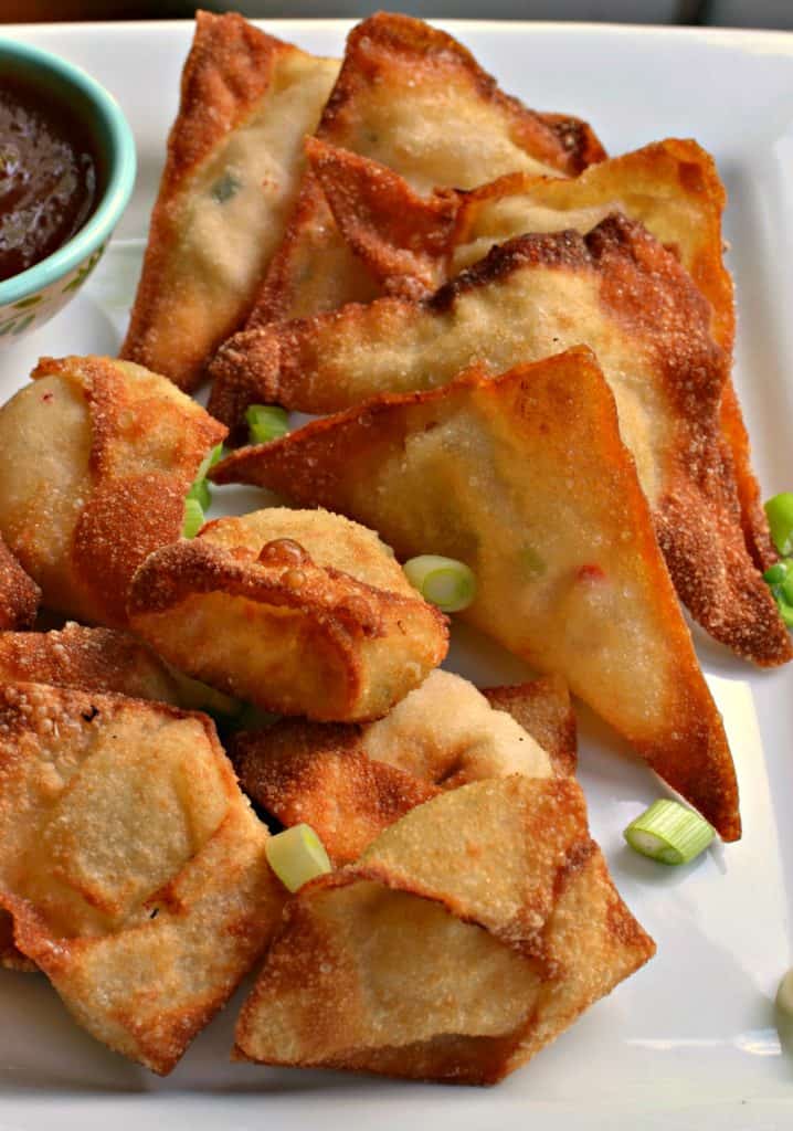 crab-rangoon-small-town-woman