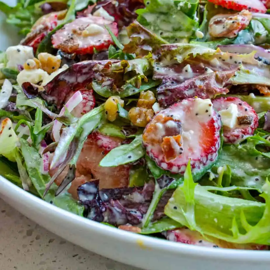 Strawberry Spinach Bacon Salad