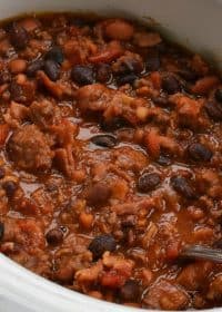 Easy Crock Pot Cowboy Beans