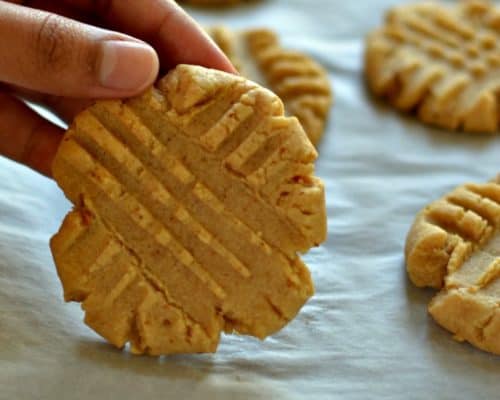 Classic Peanut Butter Cookies