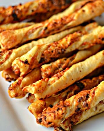 How to Make Cheese Straws