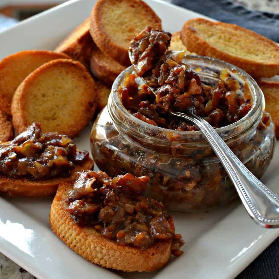This amazing Bacon Jam Recipe is the ultimate bacon lover's dream.  It combines smoked bacon, onion, brown sugar, vinegar and a perfect blend of spices.