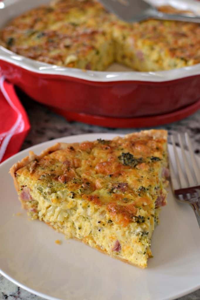 Ham and Cheese Quiche is packed with delicious ingredients, including ham, broccoli and cheese