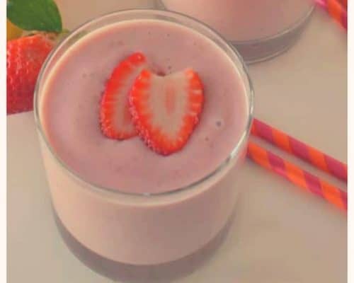 Strawberry Banana Smoothie (Five Minutes and Five Ingredients)
