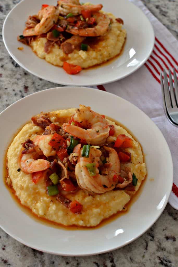 Shrimp and Grits Recipe | Small Town Woman