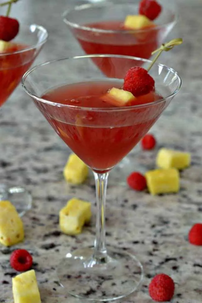 French Martini Cocktail is a delicious mix of raspberry and pineapple.