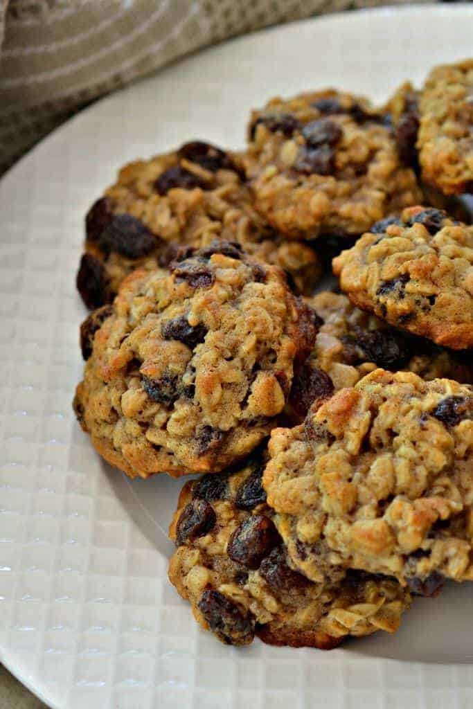 The Best Oatmeal Raisin Cookies | Small Town Woman