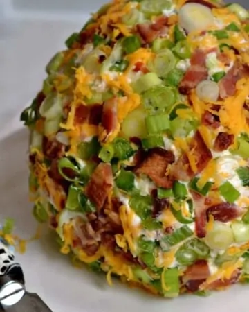 Jalapeno Popper Cheese Ball