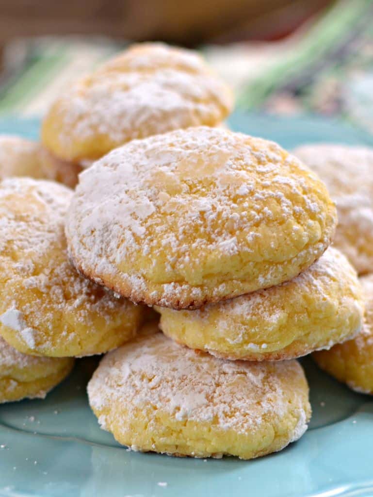 Lemon Gooey Butter Cookies | Small Town Woman