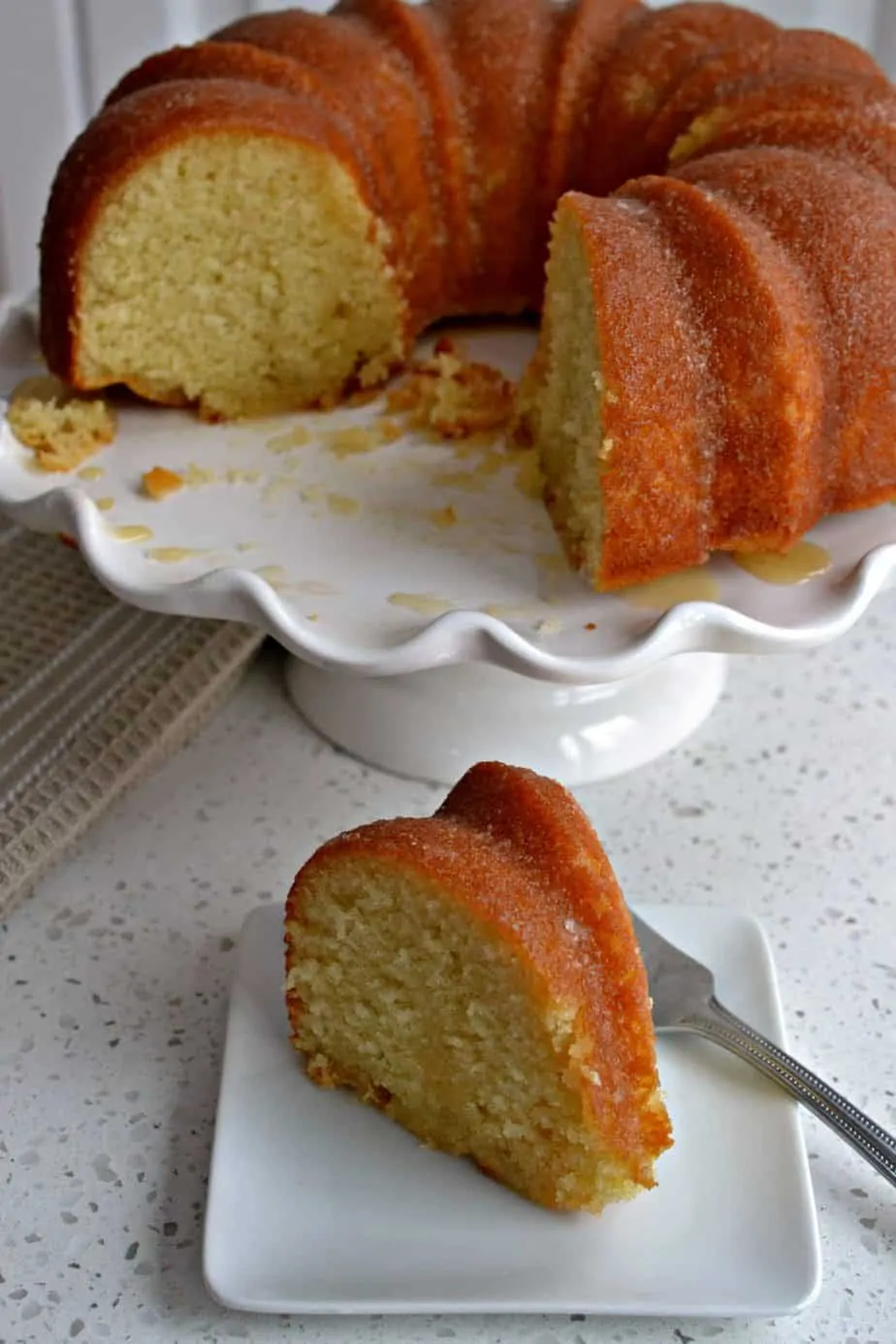 A moist and easy butter vanilla bundt cake