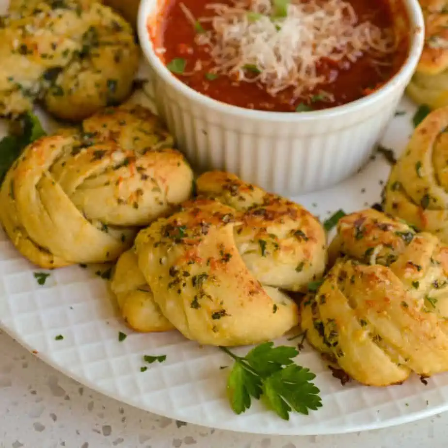 Garlic Knots