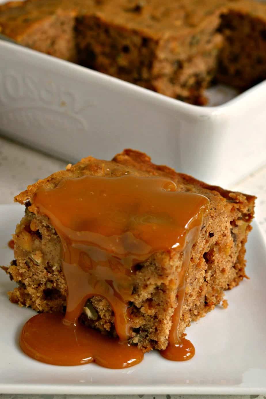 How to Make Easy Applesauce Spice Cake Small Town Woman