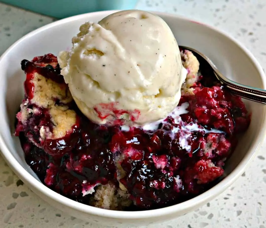 Blackberry Cobbler