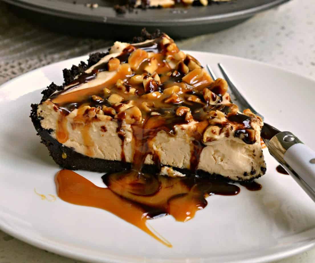 Easy No-Bake Peanut Butter Pie | Small Town Woman