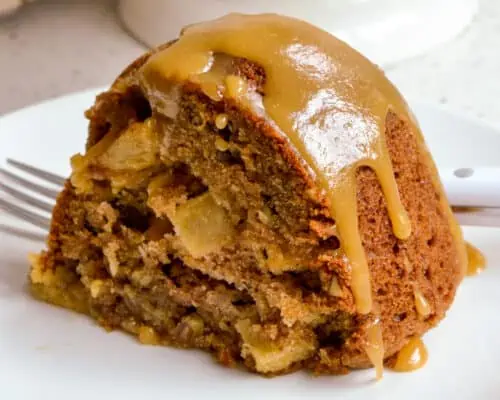 Cinnamon Sponge Charlotte Cake With Caramel Apples - Cooking With