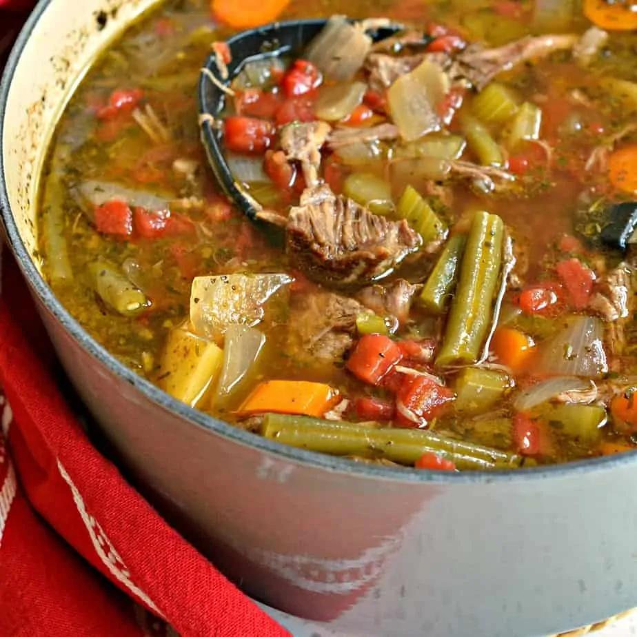 How to make a hearty and delicious Vegetable Beef Soup that is perfect for Fall