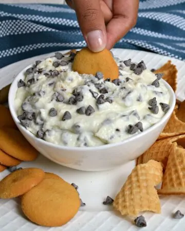 Cannoli Dip