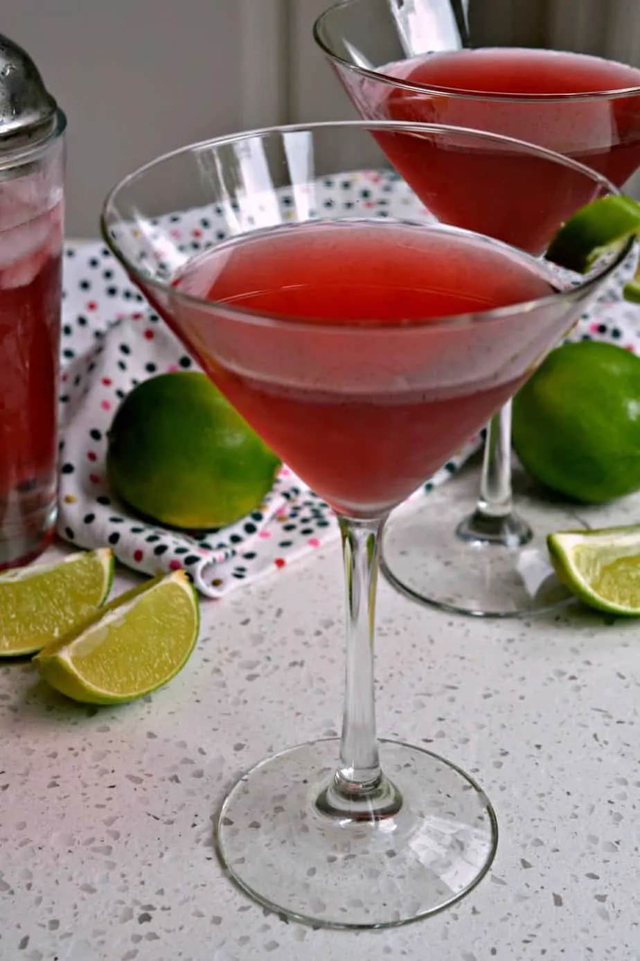 An easy and delicious Cosmopolitan cocktail is refreshing, sweet, and the perfect party drink.