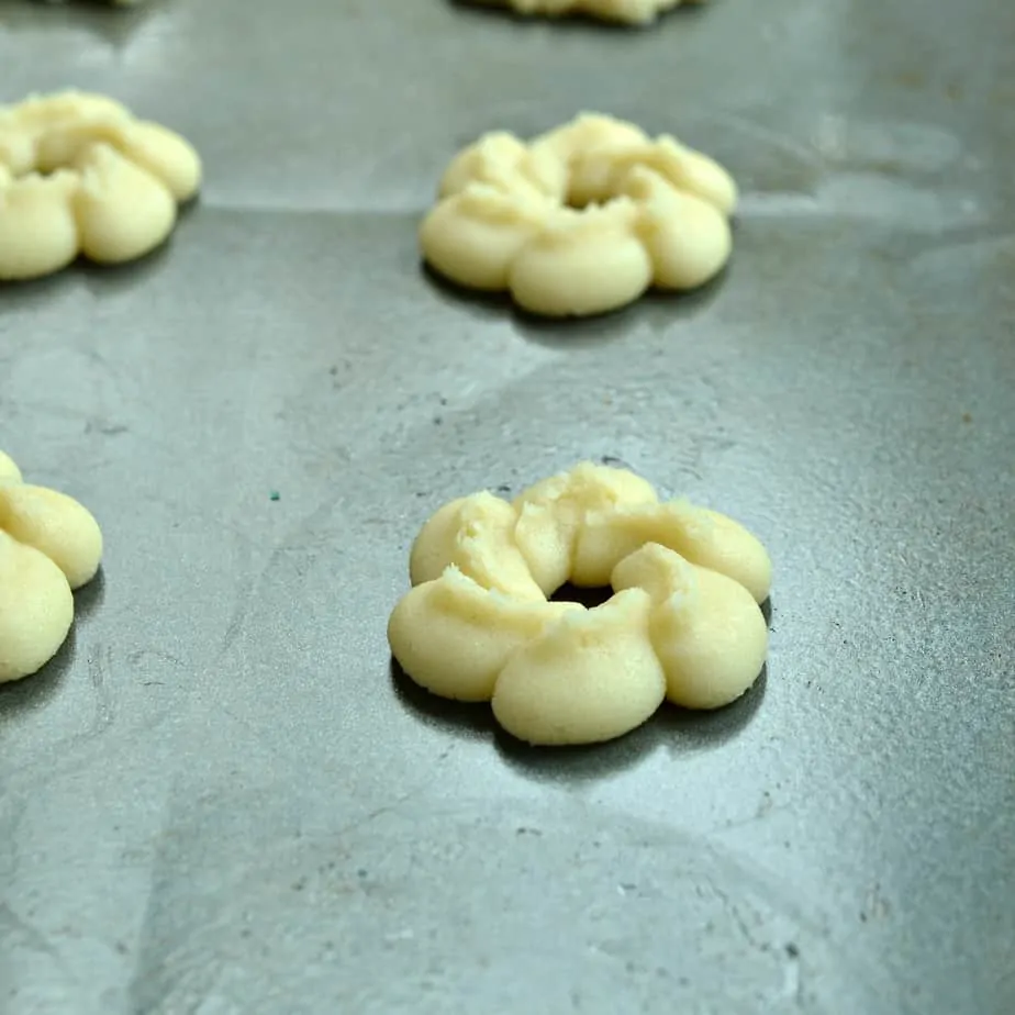 How to Make Spritz Cookie