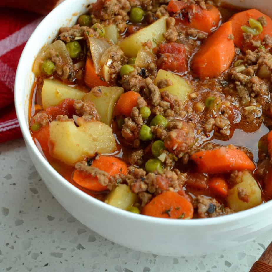 Hamburger Stew (One Easy Quick and Economical Meal)