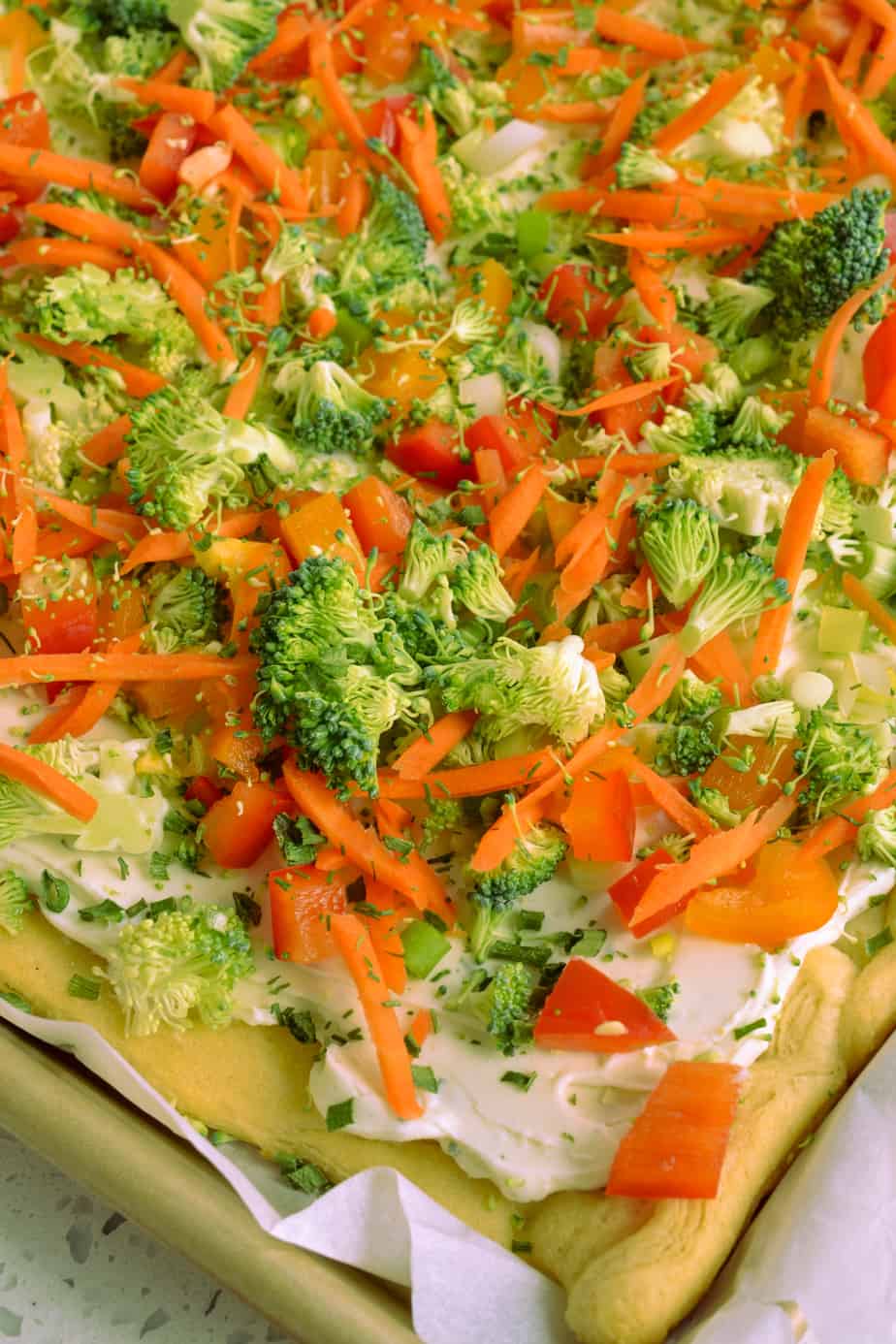 crescent-roll-veggie-recipe-small-town-woman