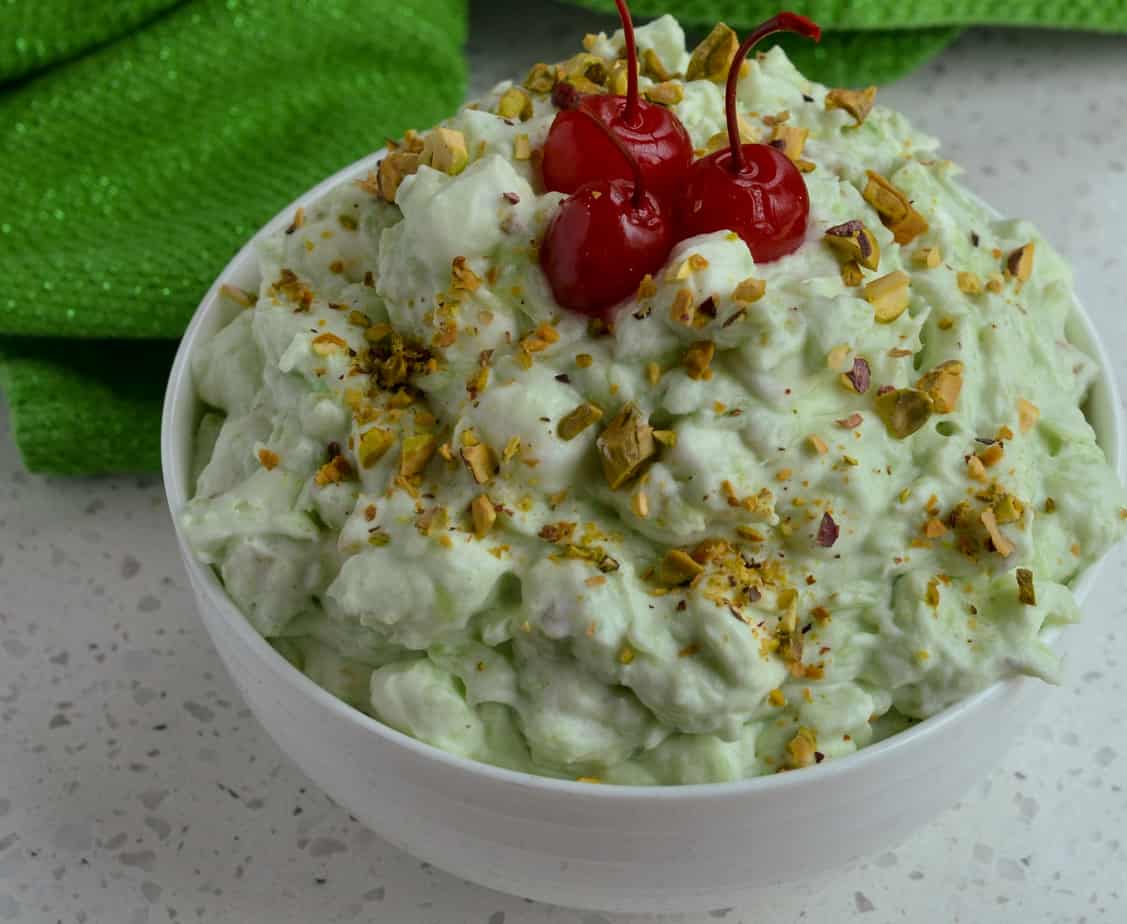 Watergate Salad - The Green Stuff - Julias Simply Southern