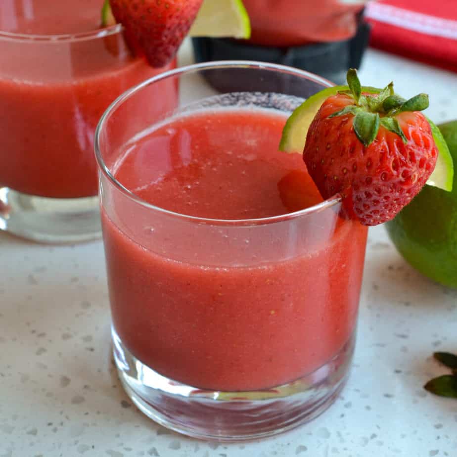 refreshing strawberry daiquiri