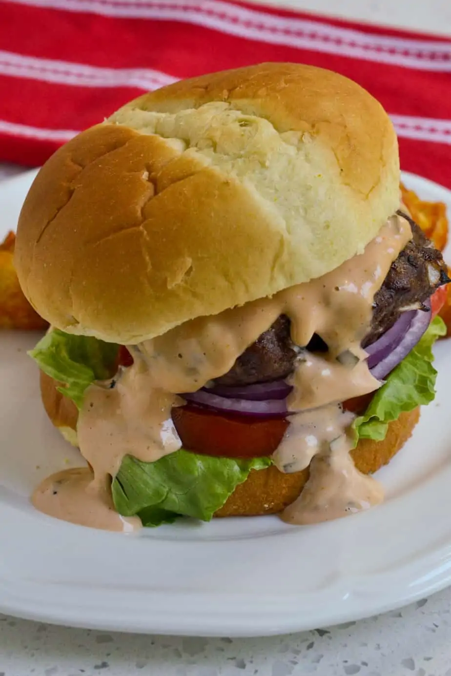 This scrumptious Burger Sauce comes together quickly and easily with a few condiments like mayo, pickle relish, and common seasonings. It is great on burgers, sandwiches, wraps or as a great dipping sauce for fries and onion rings.