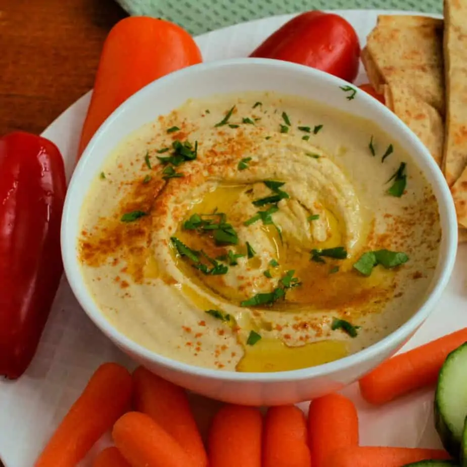 Garlic Hummus