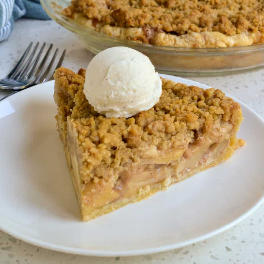 The Best Dutch Apple Pie Recipe - Brown Eyed Baker