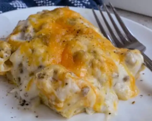 Hot biscuits and gravy casserole