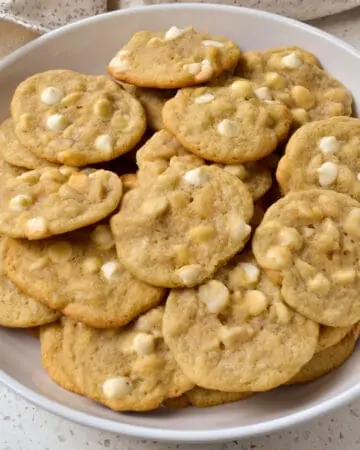 White Chocolate Macadamia Nut Cookies