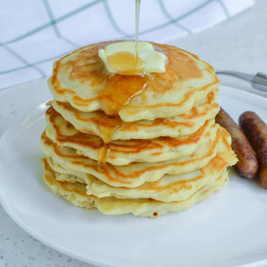 Oatmeal Pancakes [www.smalltownwoman.com]