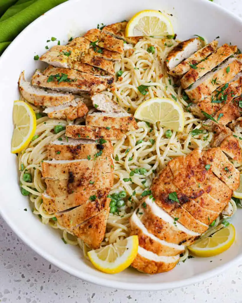 This creamy lemon chicken pasta recipe is the perfect blend of tangy and savory flavors. With tender chicken and al dente pasta, it's a dish that will have your taste buds singing.