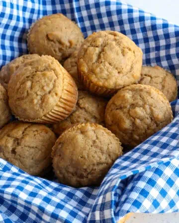 Applesauce Muffins