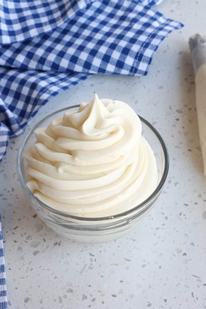 This classic Cream Cheese Frosting whips up in about five minutes and tastes absolutely amazing on cakes, pudding, and cookies.