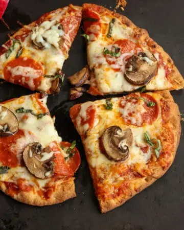 Naan Pizza