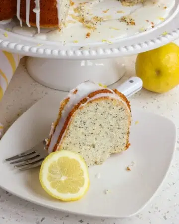 Lemon Poppy Seed Cake